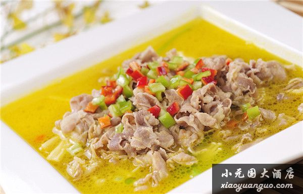 酸湯肥牛.jpg